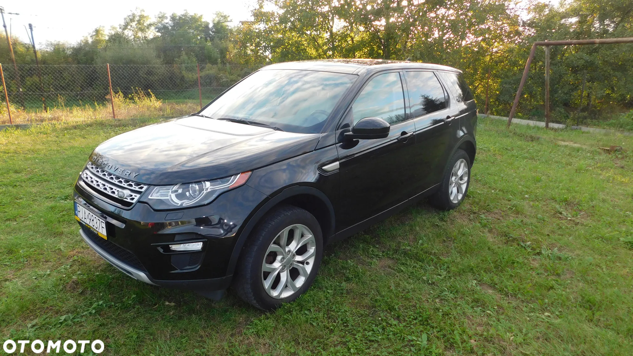 Land Rover Discovery Sport 2.0 Si4 HSE Luxury - 28