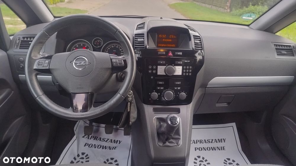 Opel Zafira 1.8 Cosmo EU5 - 18