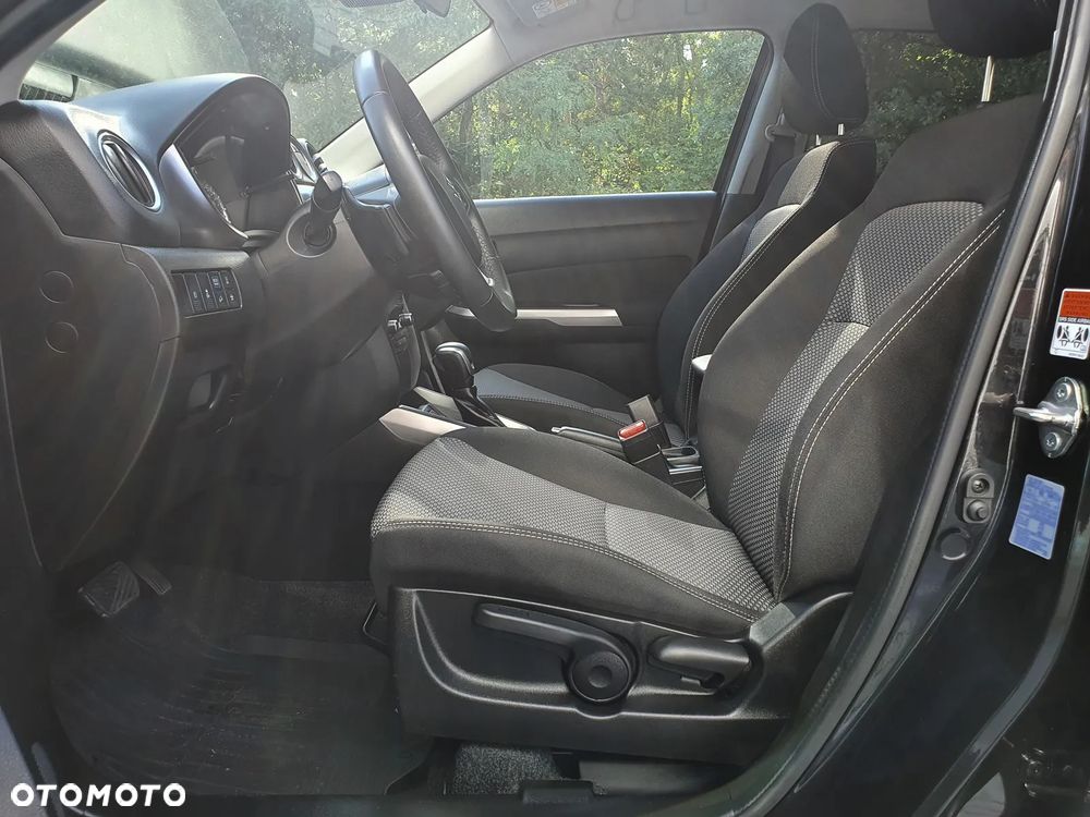 Suzuki Vitara 1.5 Strong Hybrid Premium 4WD AGS - 14