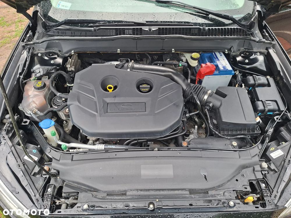 Ford Fusion - 16