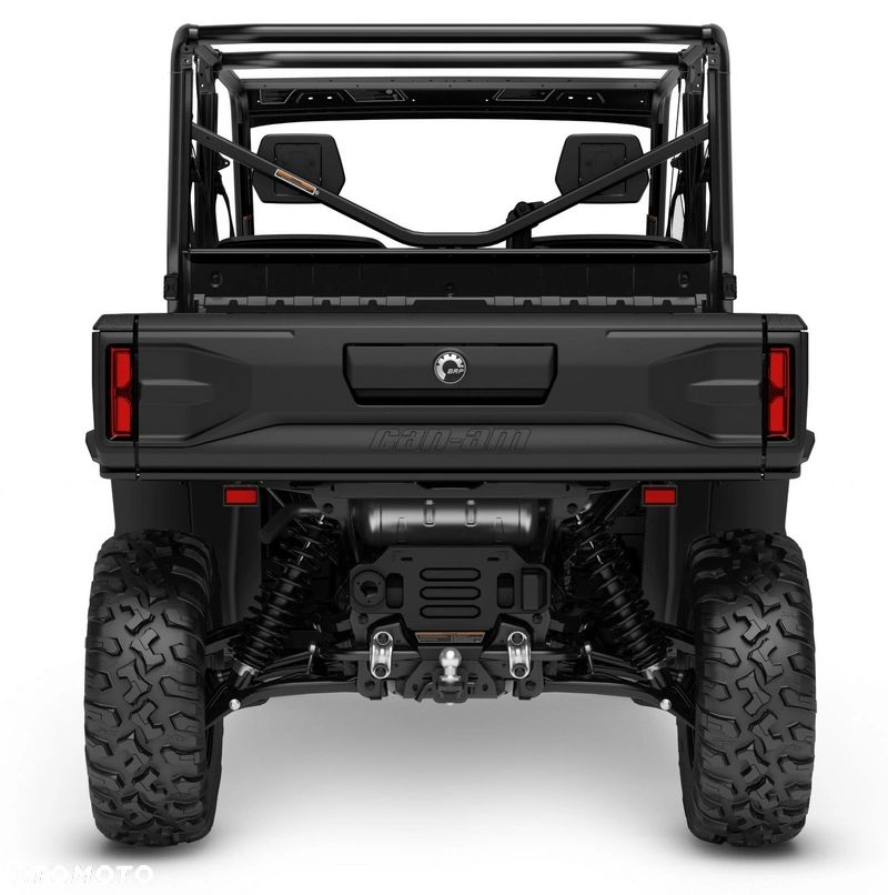 Can-Am Inny - 4