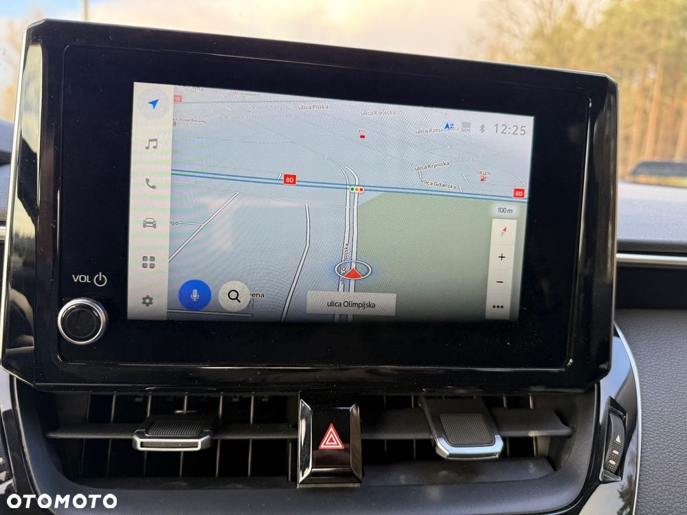 Toyota Corolla 1.8 Hybrid Comfort - 28