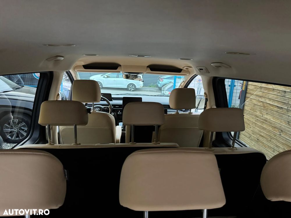 Hyundai Staria 2.2 CRDi Allrad Trend - 11
