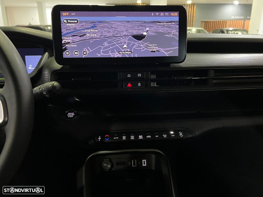 Jeep Avenger 1.2 GSE T3 Altitude - 19