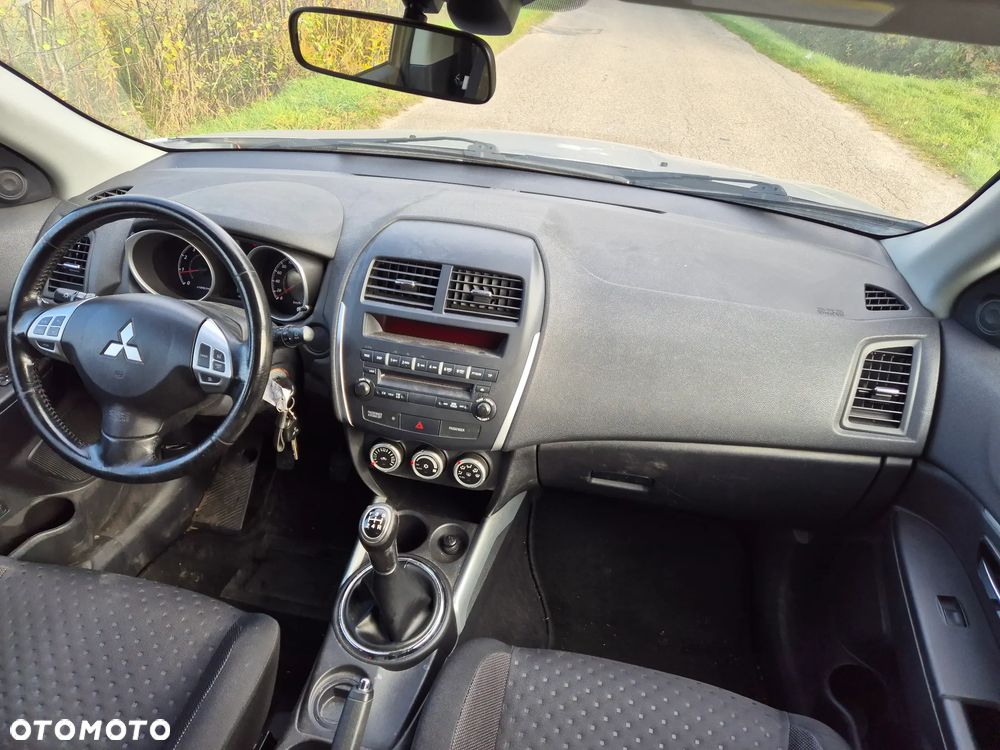 Mitsubishi ASX 1.6 2WD - 17