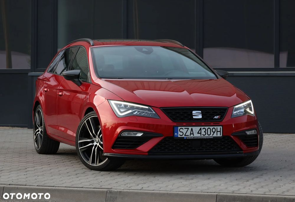 Seat Leon Sportstourer 2.0 TSI Start&Stop 4Drive DSG Cupra 300 - 2