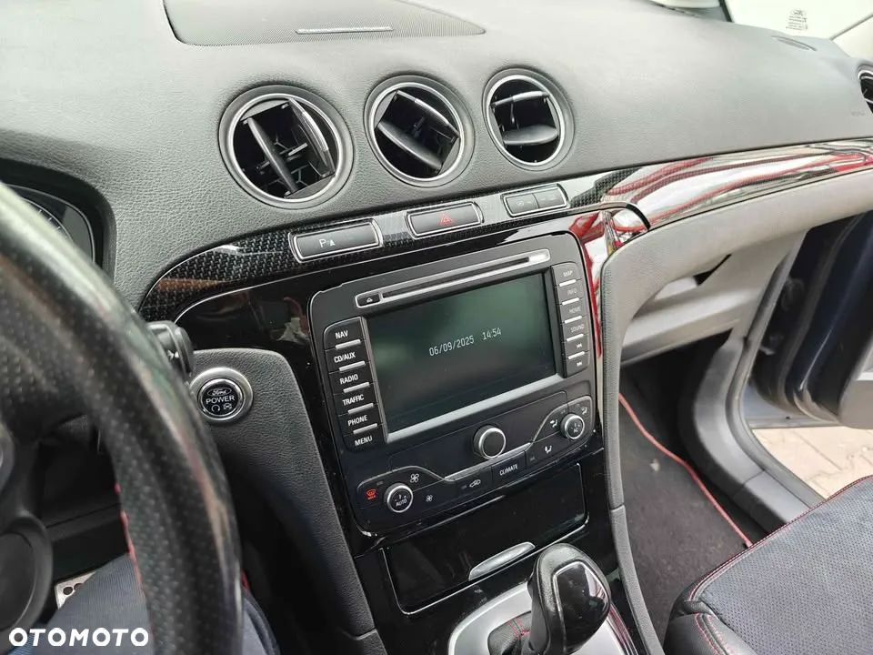 Ford S-Max 2.0 EcoBoost Titanium - 16