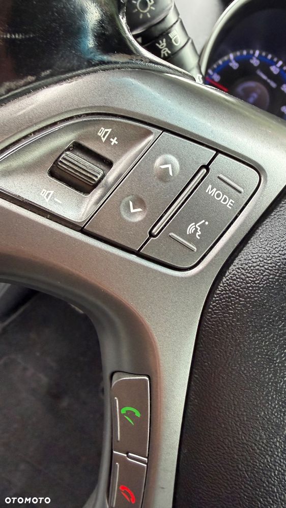 Hyundai ix35 1.6 2WD Fifa World Cup Edition - 20