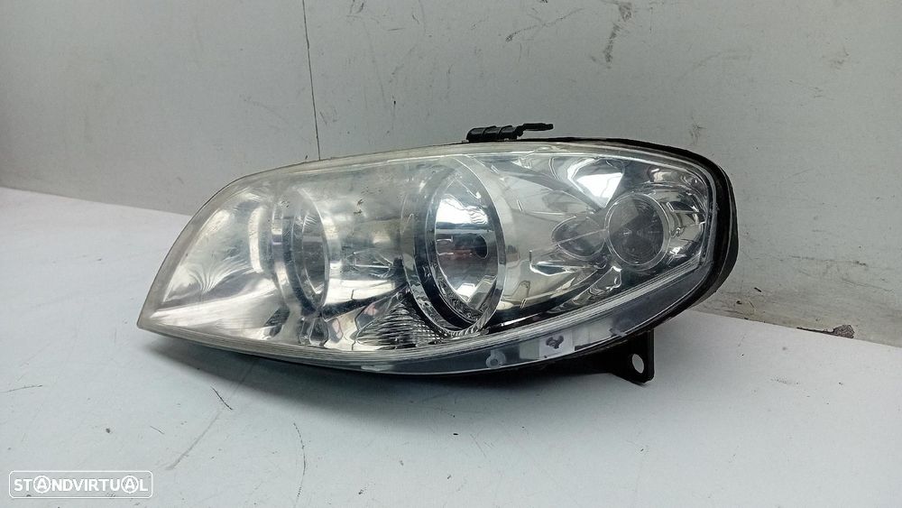 Ótica / farol direita FIAT Punto (188_) - 2