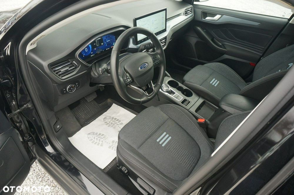 Ford Focus - 20