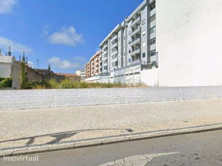 Terreno com 2.700 m² no Centro de Ovar - Grande imagem: 3/3