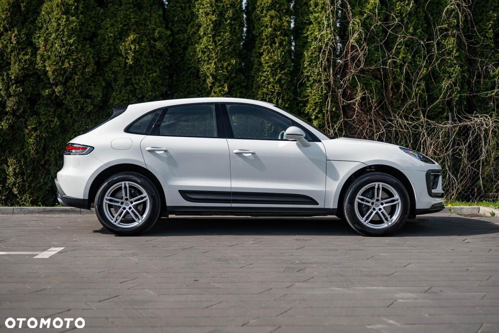 Porsche Macan Standard - 8