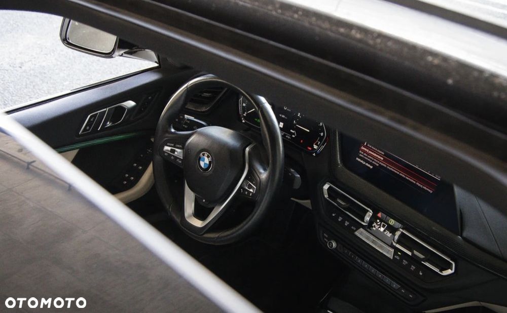 BMW Seria 2 225i xDrive Sport-Aut - 13