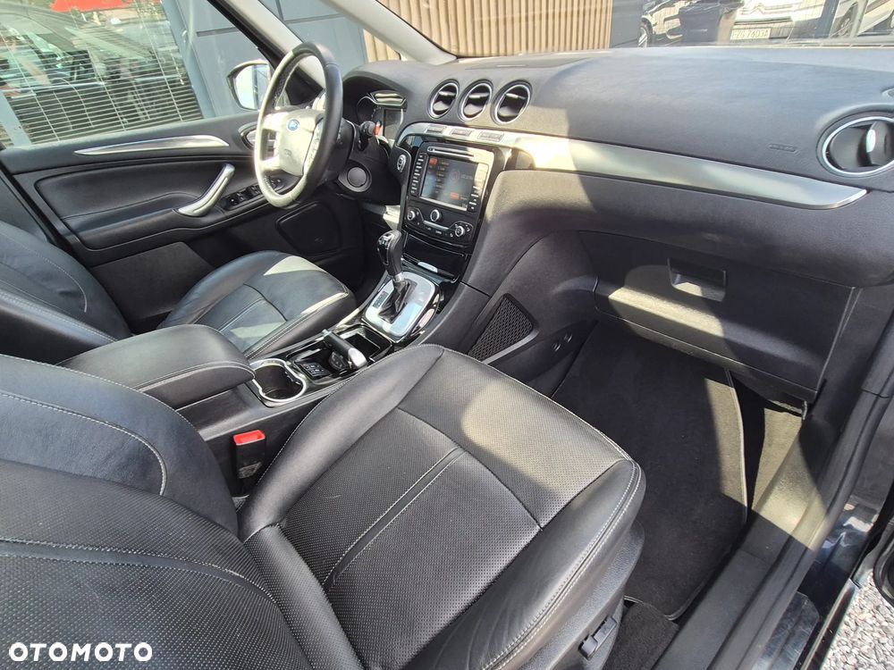 Ford Galaxy 2.0 T Platinium X (Titanium) - 33