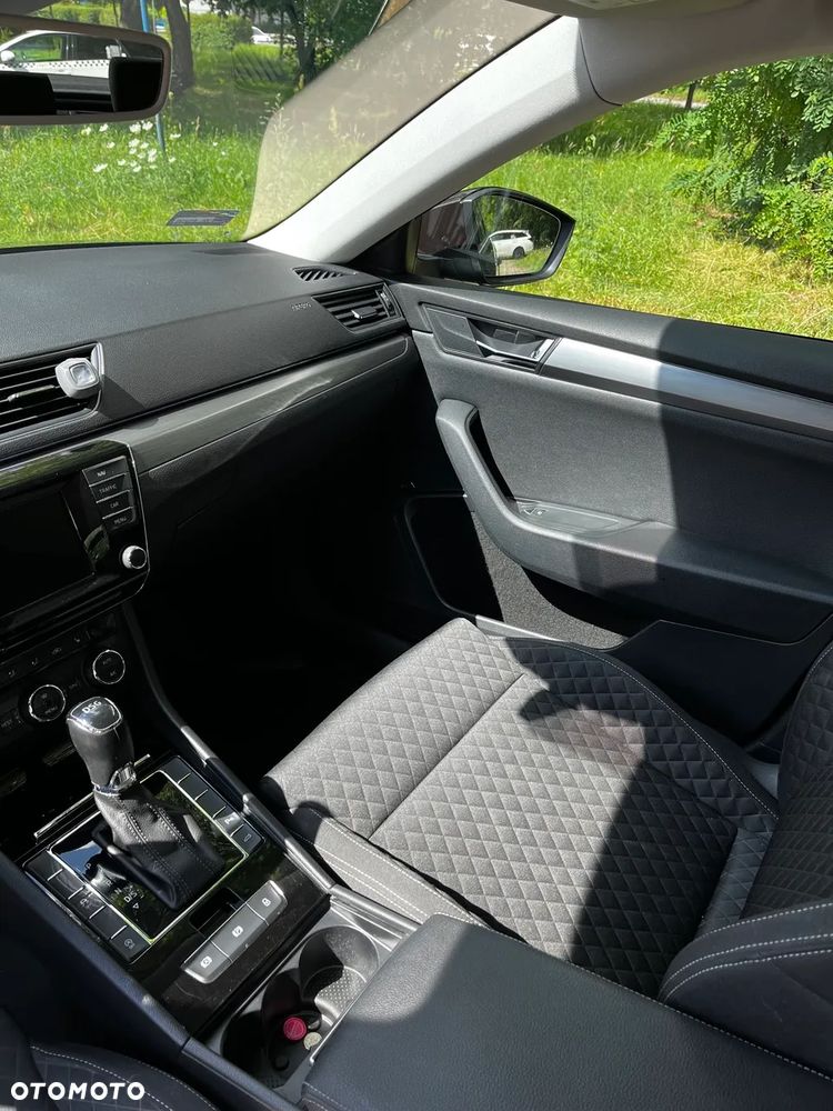 Skoda Superb 2.0 TDI 4x4 Style DSG - 14