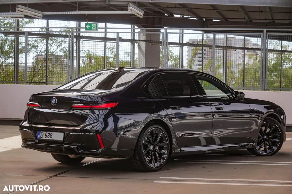 BMW Seria 7 740d xDrive MHEV - 3