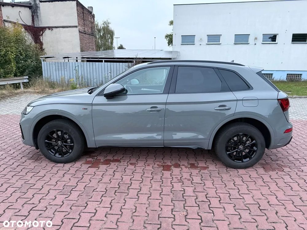 Audi Q5 55 TFSI e Quattro S Line S tronic - 3