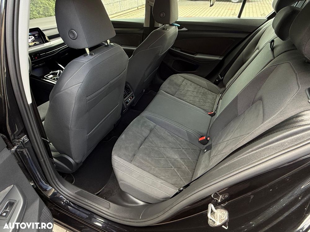 Volkswagen Golf Variant 1.5 eTSI MHEV 150CP DSG Style - 10