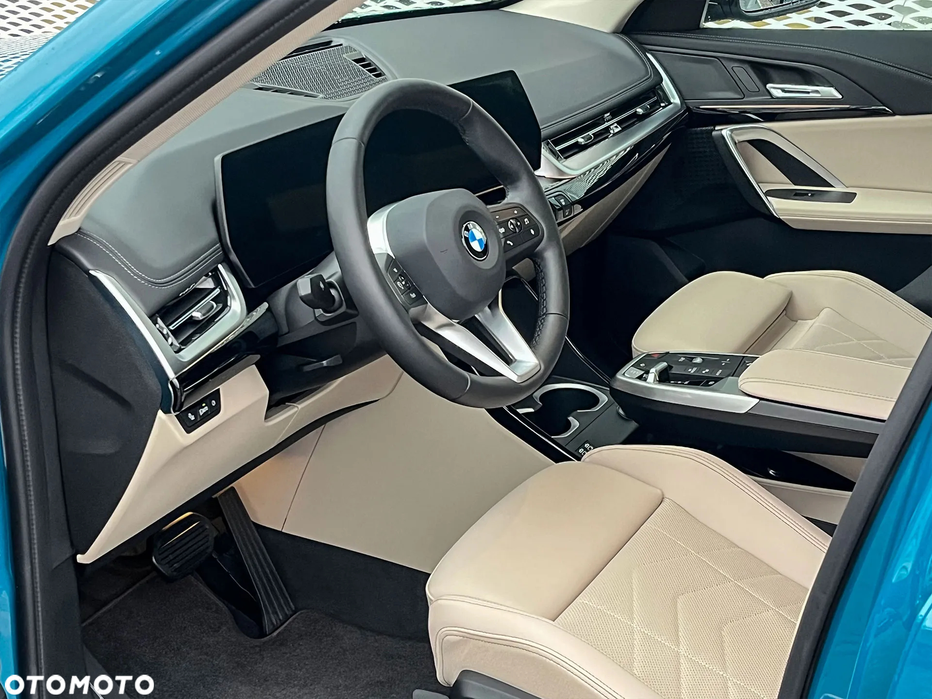 BMW X1 sDrive18d xLine - 17