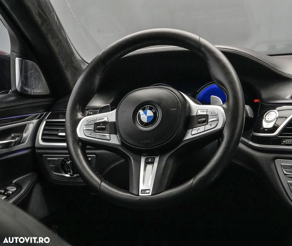 BMW Seria 7 740d xDrive - 18