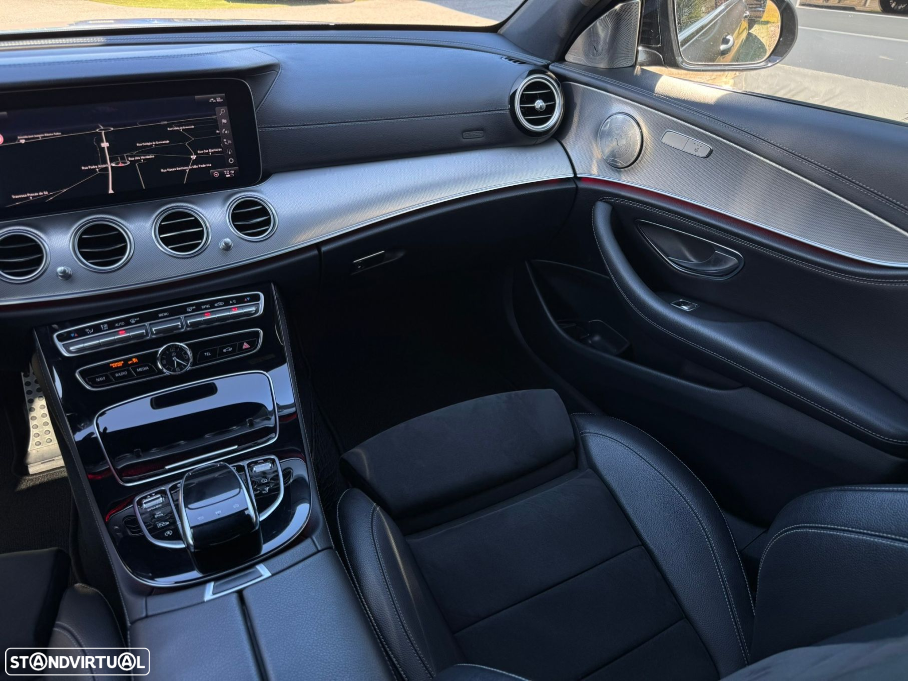 Mercedes-Benz E 220 d AMG Line - 27