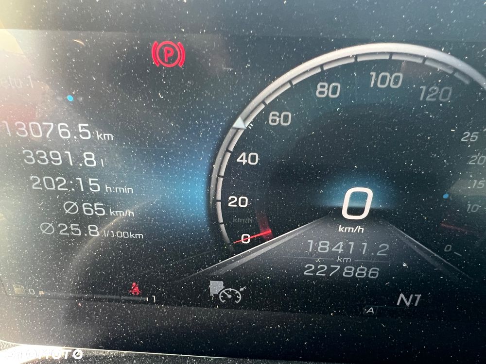 Mercedes-Benz ACTROS L MP5 bez retardera fabrycznie - 28