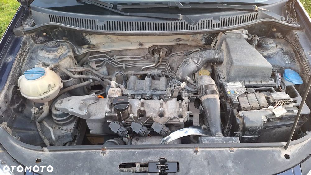 Volkswagen Polo - 13