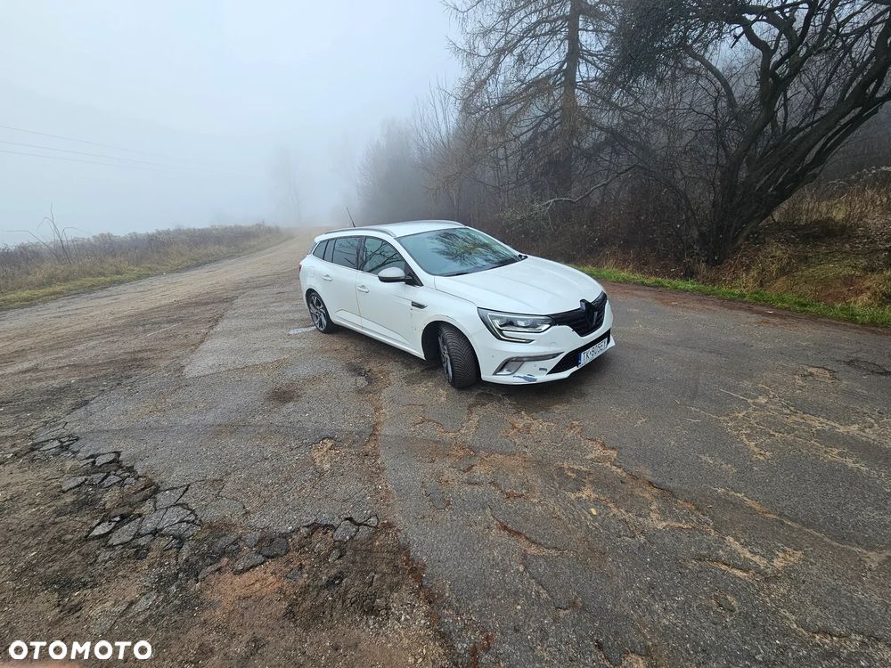 Renault Megane ENERGY dCi 165 EDC BOSE EDITION - 8
