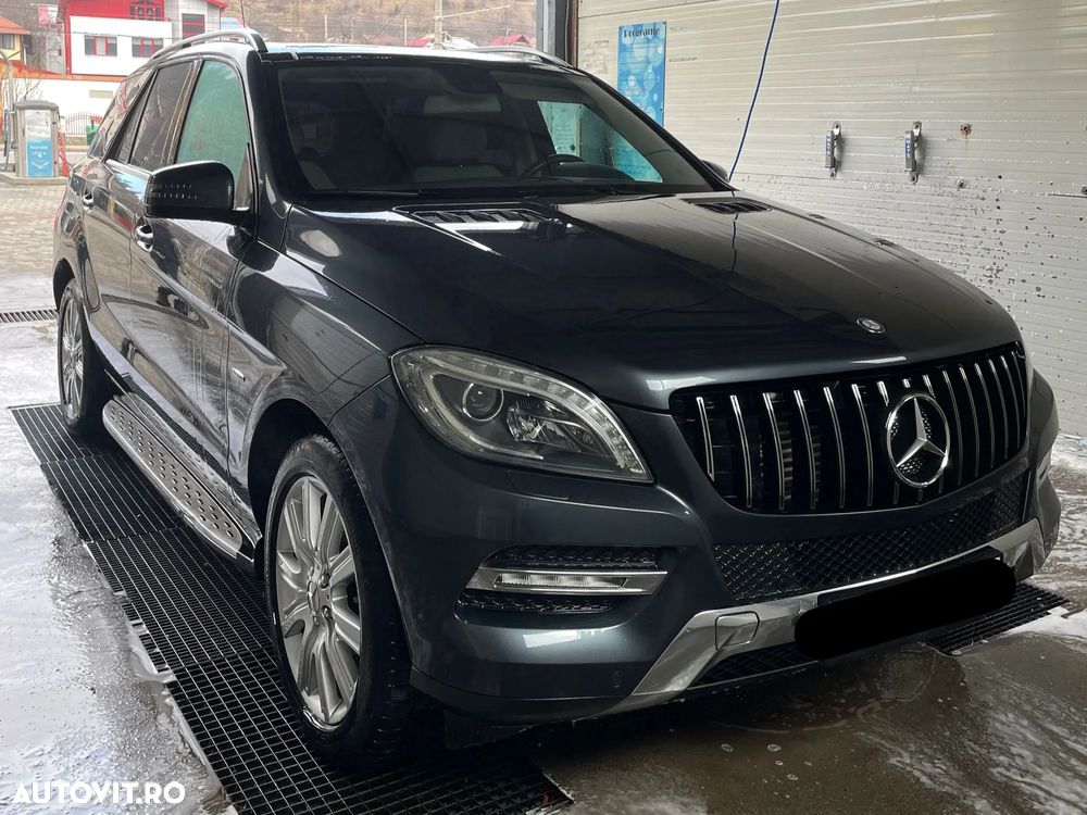 Mercedes-Benz ML 250 BlueTEC 4MATIC 7G-TRONIC - 7