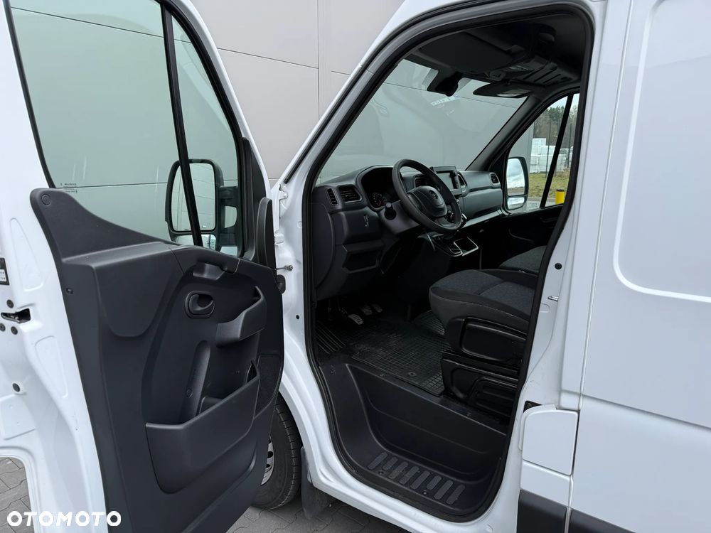 Opel Movano - 11