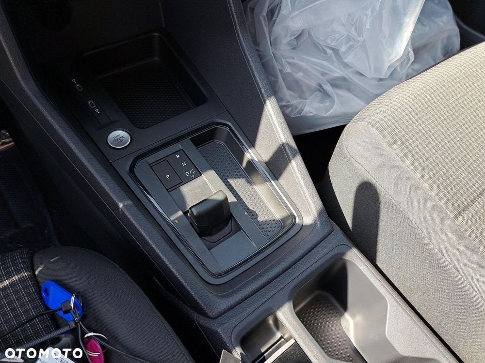 Volkswagen Caddy Maxi Cargo - 15