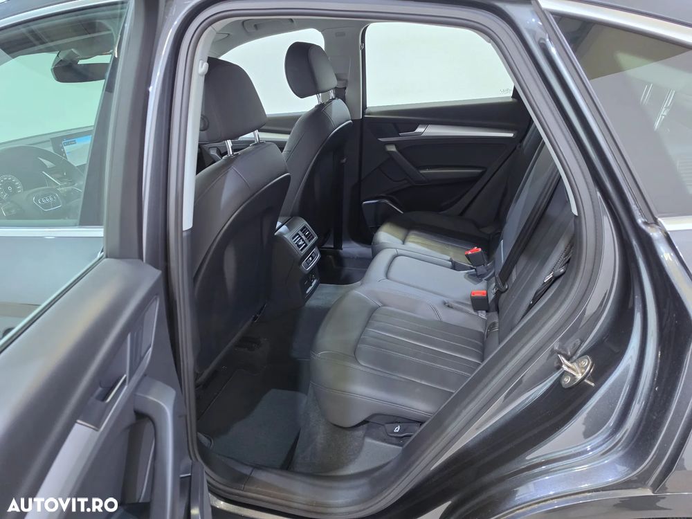 Audi Q5 50 TFSIe quattro S tronic S line - 14