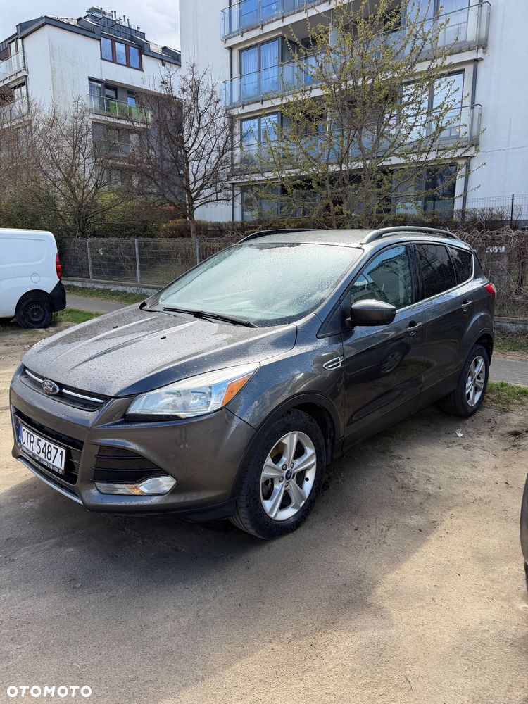 Ford Escape 2.0 EcoBoost AWD Titanium - 2