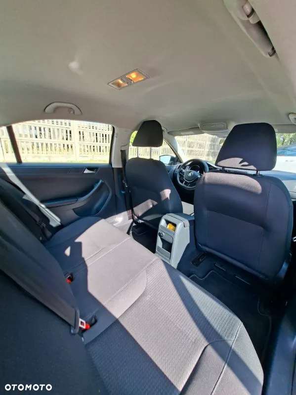 Volkswagen Jetta 1.4 TSI BMT Highline DSG - 4