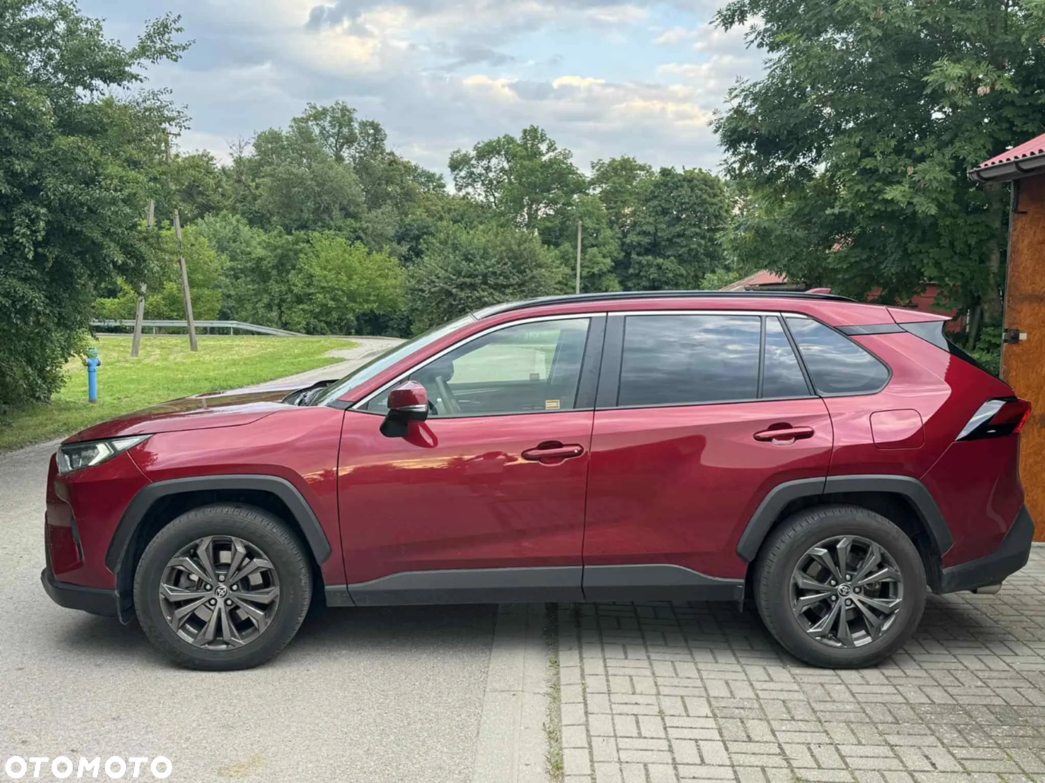Toyota RAV4 - 3