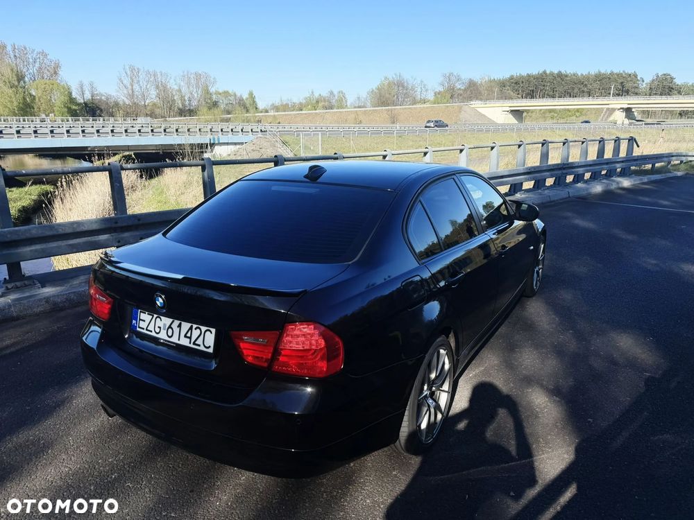BMW Seria 3 320d - 3
