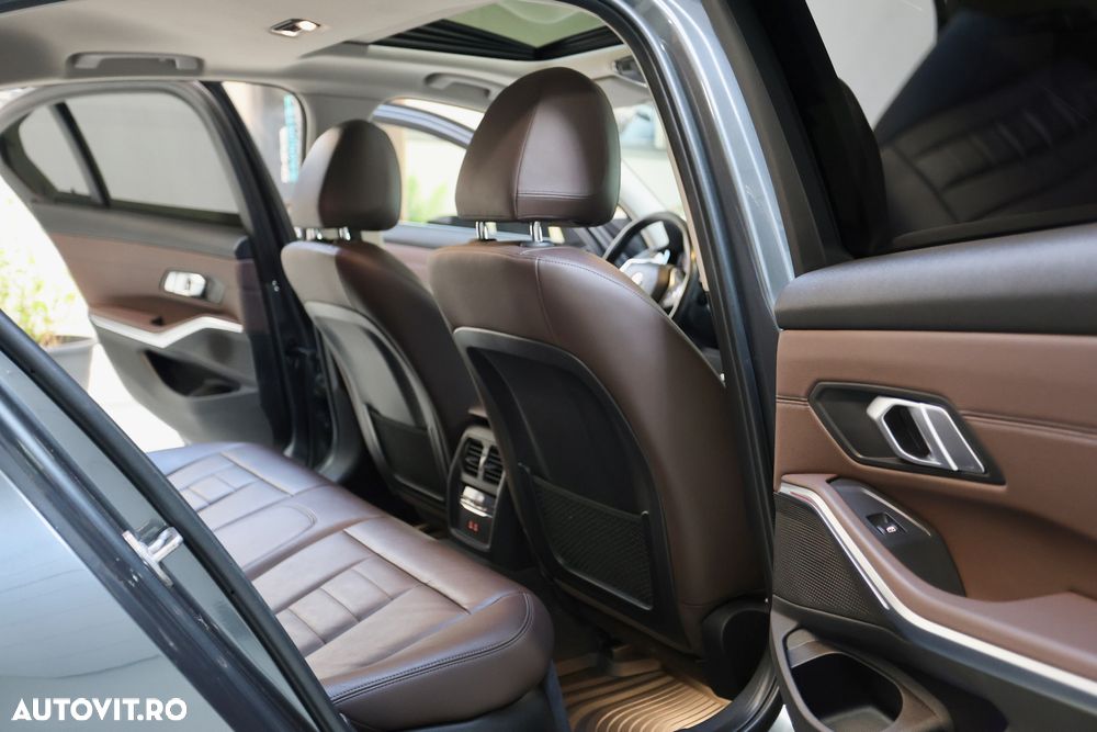 BMW Seria 3 320d xDrive Aut. Luxury Line - 11