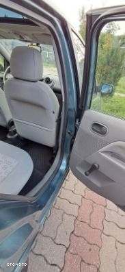 Ford Fiesta - 16