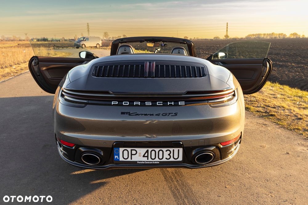Porsche 911 Carrera S PDK - 35