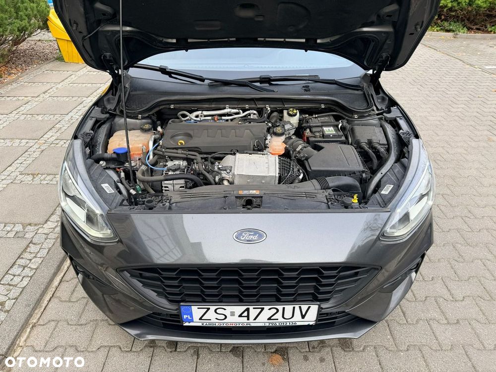 Ford Focus - 32