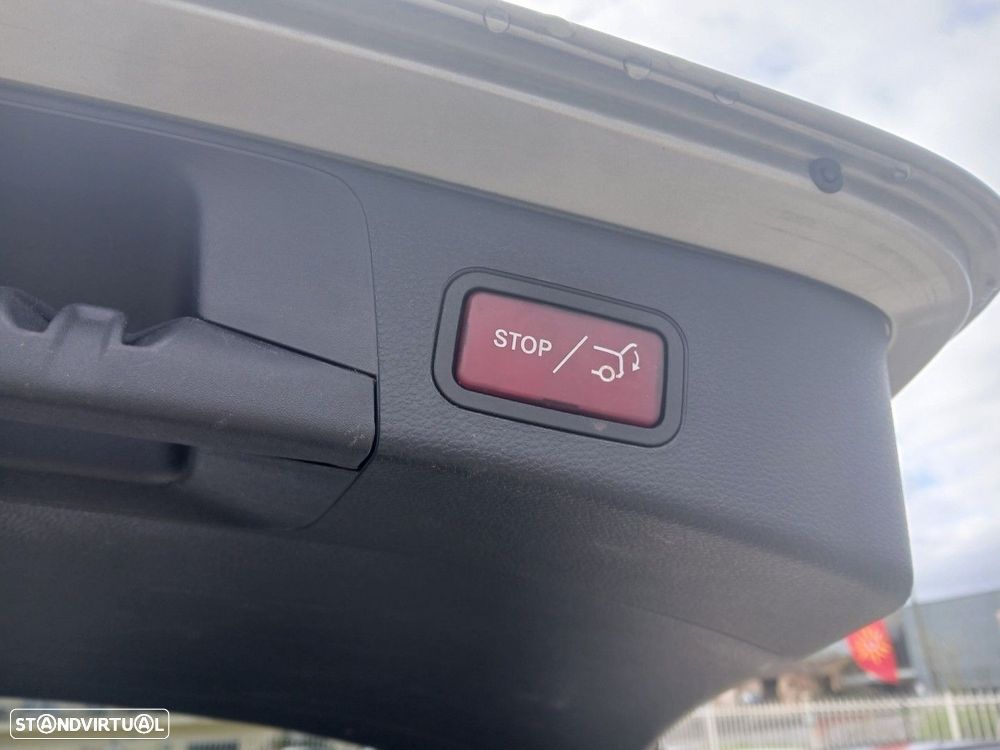 Mercedes-Benz C 300 de T 9G-TRONIC Avantgarde - 8