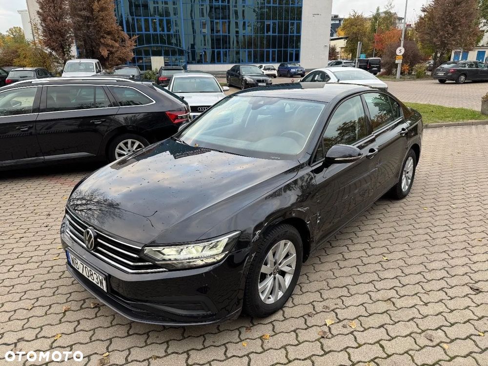 Volkswagen Passat 1.5 TSI EVO Elegance - 4
