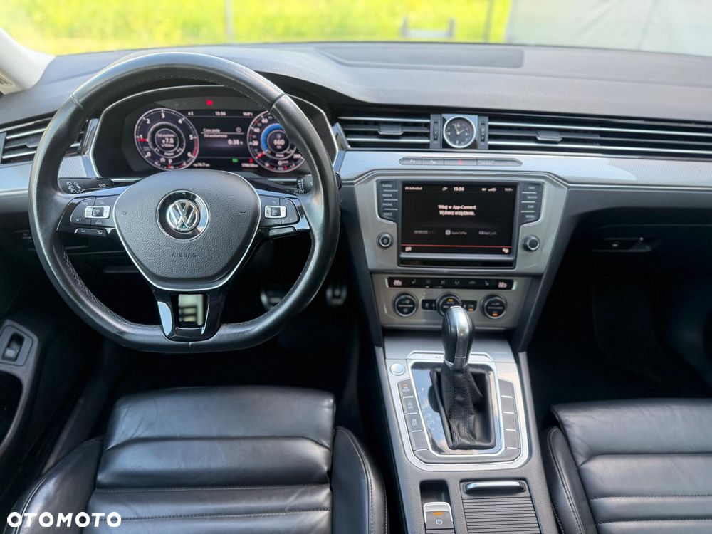 Volkswagen Passat Alltrack 2.0 TDI Bi-Turbo SCR 4Mot DSG - 19