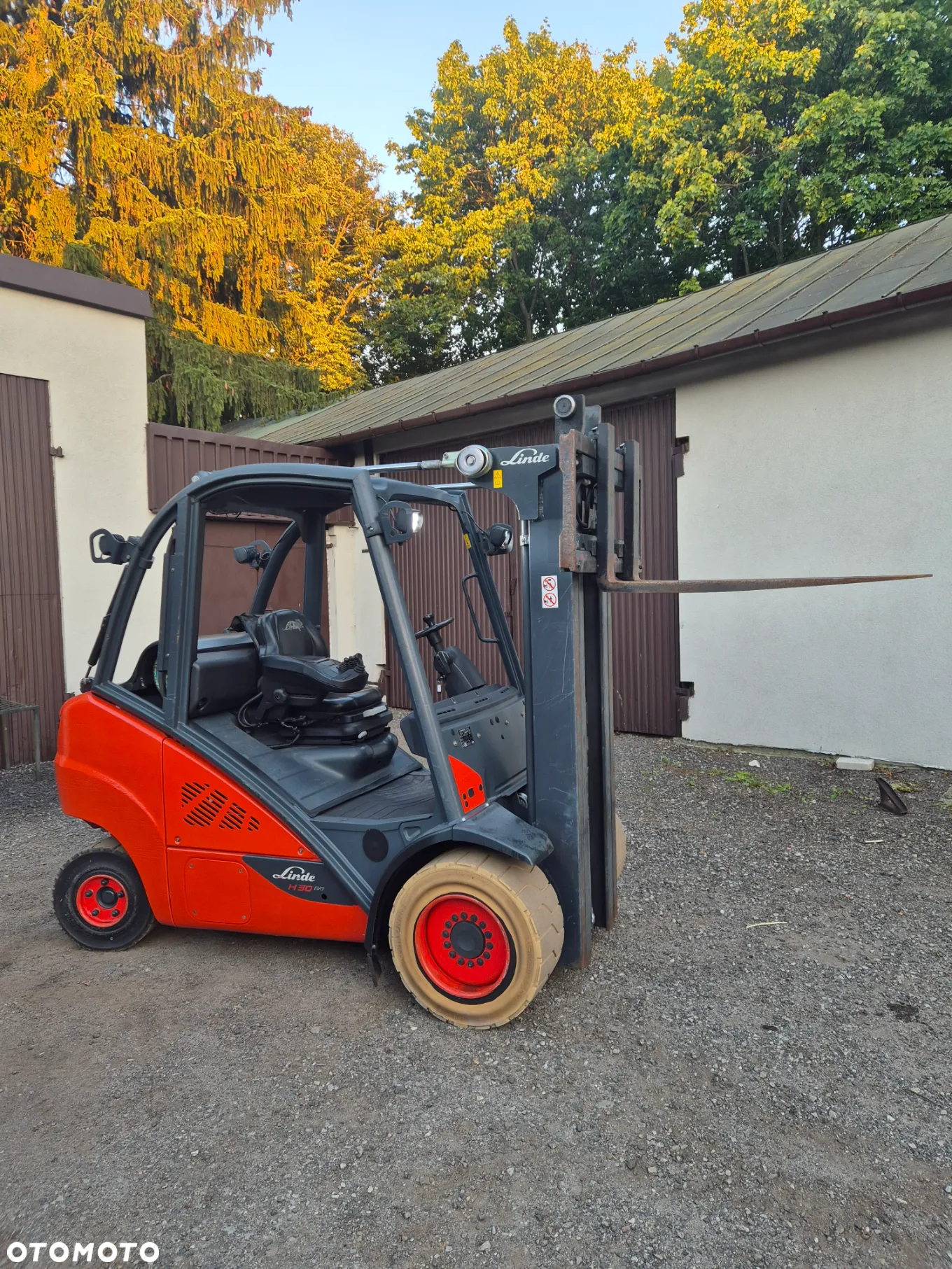Linde H30T-02 3 tonowy 6200mth - 2