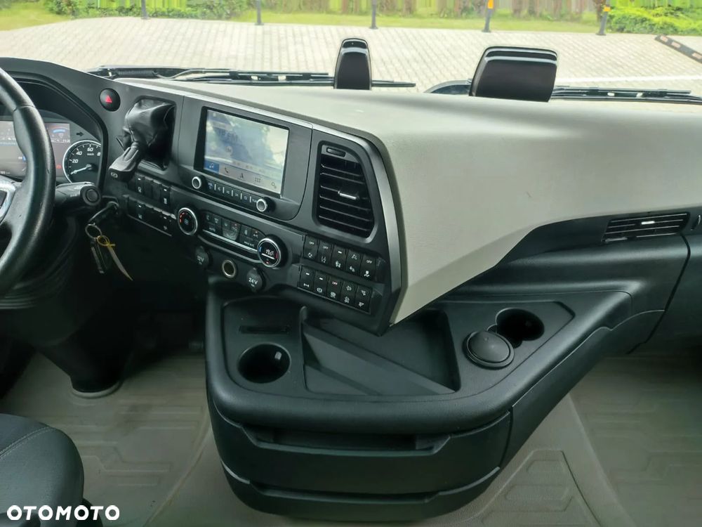 Ford F-MAX 500 - 16