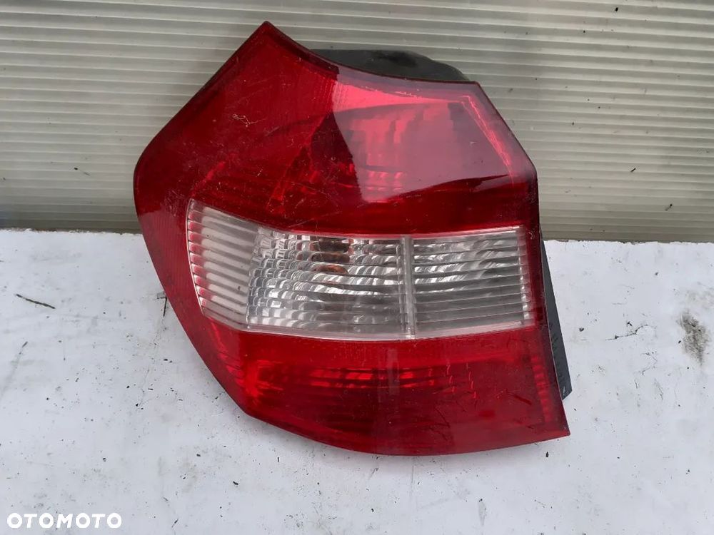LAMPA TYŁ TYLNA LEWA BMW SERIA 1 E87 ORYGINAŁ WYSYŁKA! - 1