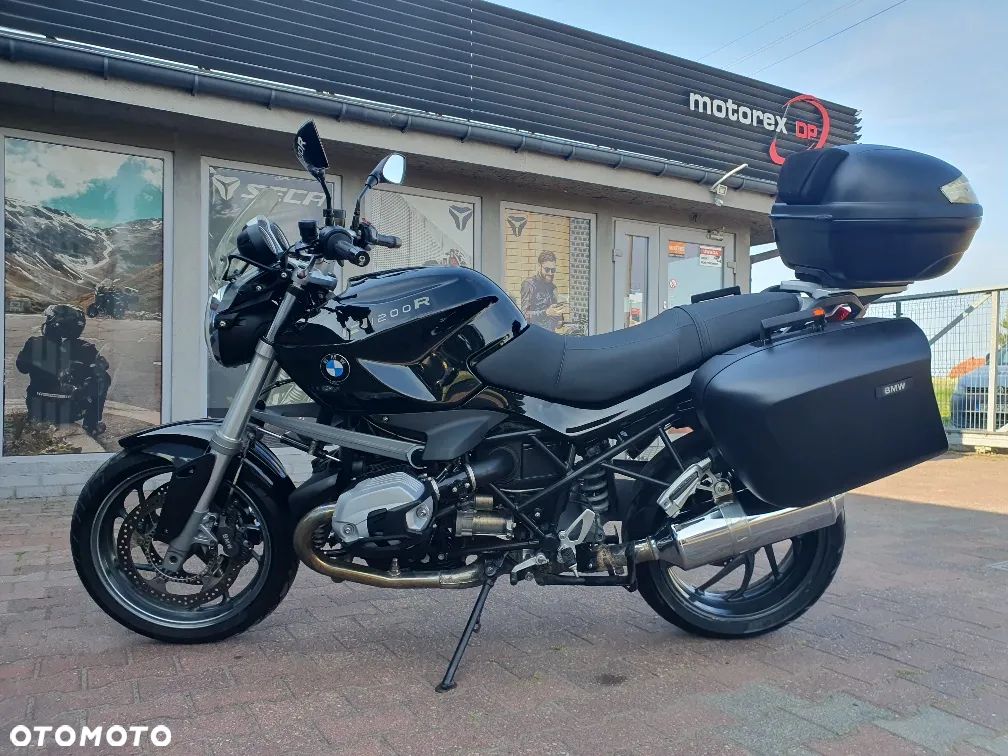 BMW R - 1