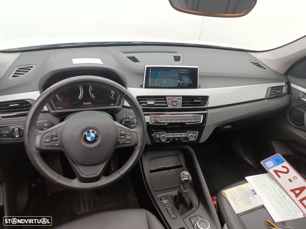 BMW X1 16 d sDrive Advantage - 6