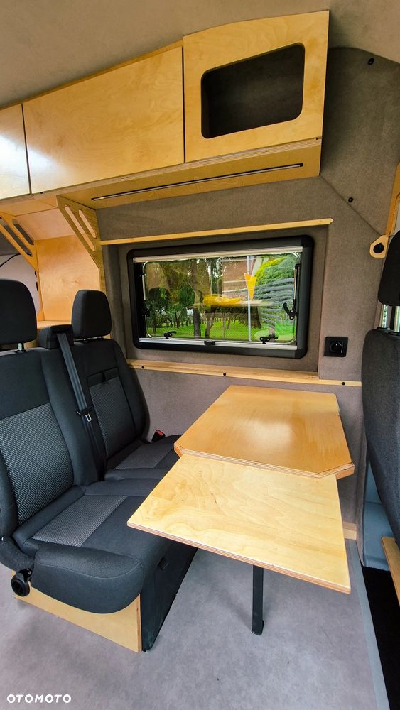Ford Transit - 13