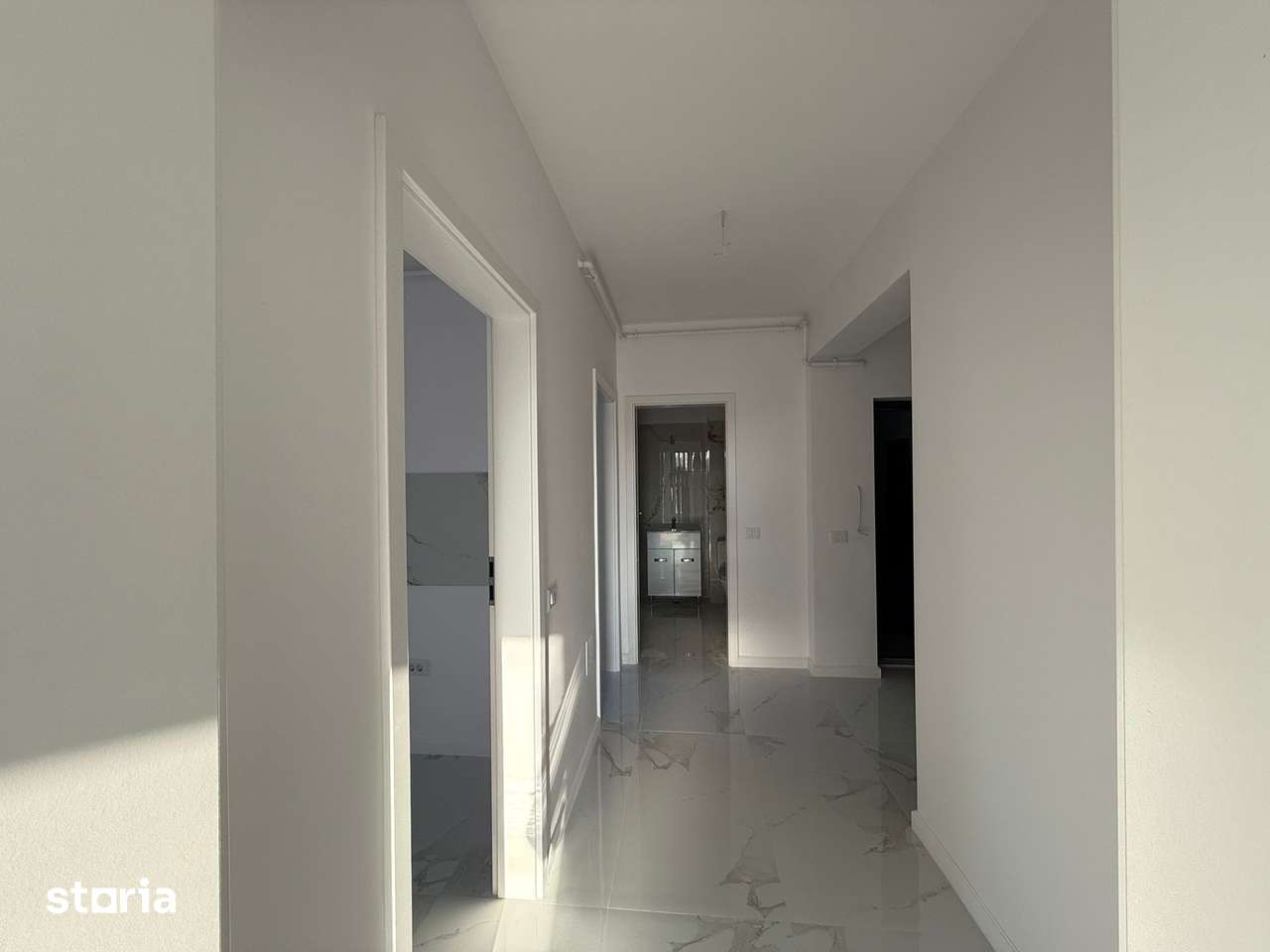 Apartament 2 camere,Bucatarie inchisa, Str Diamantului Bragadiru — fotografia 3